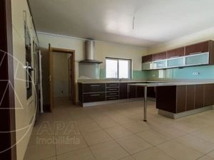 House for sale in Nearest_Important_City1 sma11547